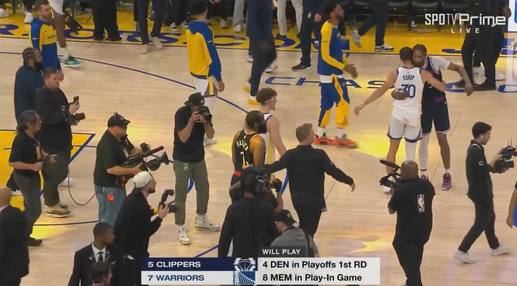 加時賽12分無解表現率隊獲勝！哈登賽后臉上笑容藏不住呀